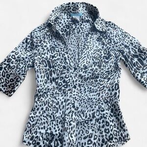 Marciano Leopard Print Silk Half Sleeve Coquette Blouse w/ Plunged V-Neck Sz XS